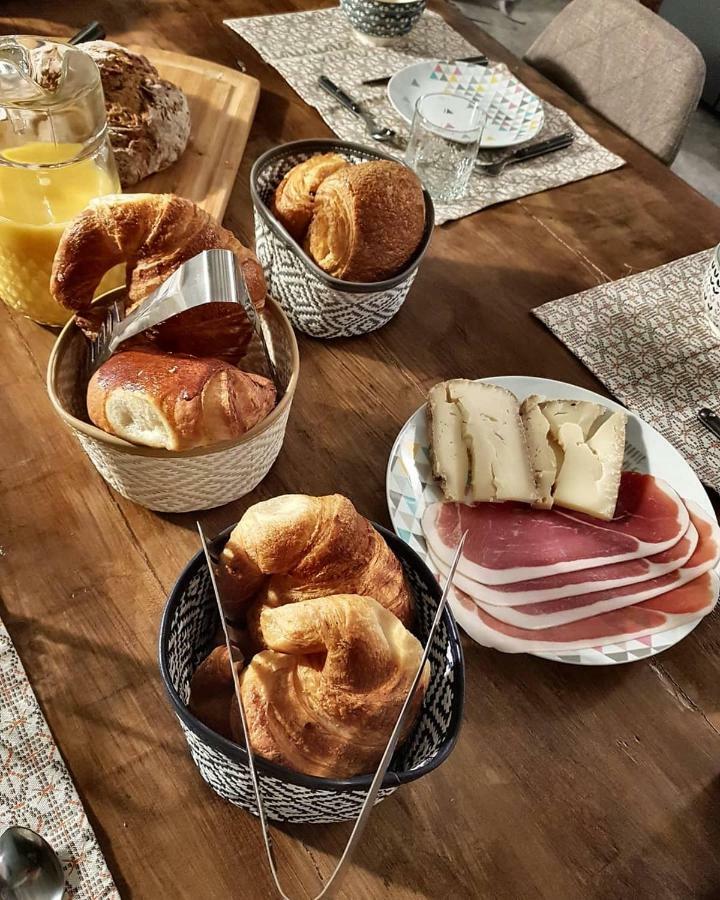 Peyo Et Foodie Escou Экстерьер фото